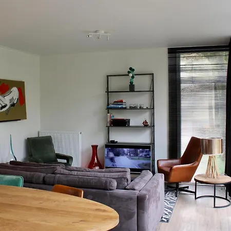 Chalet In De Achterhoek * Halle